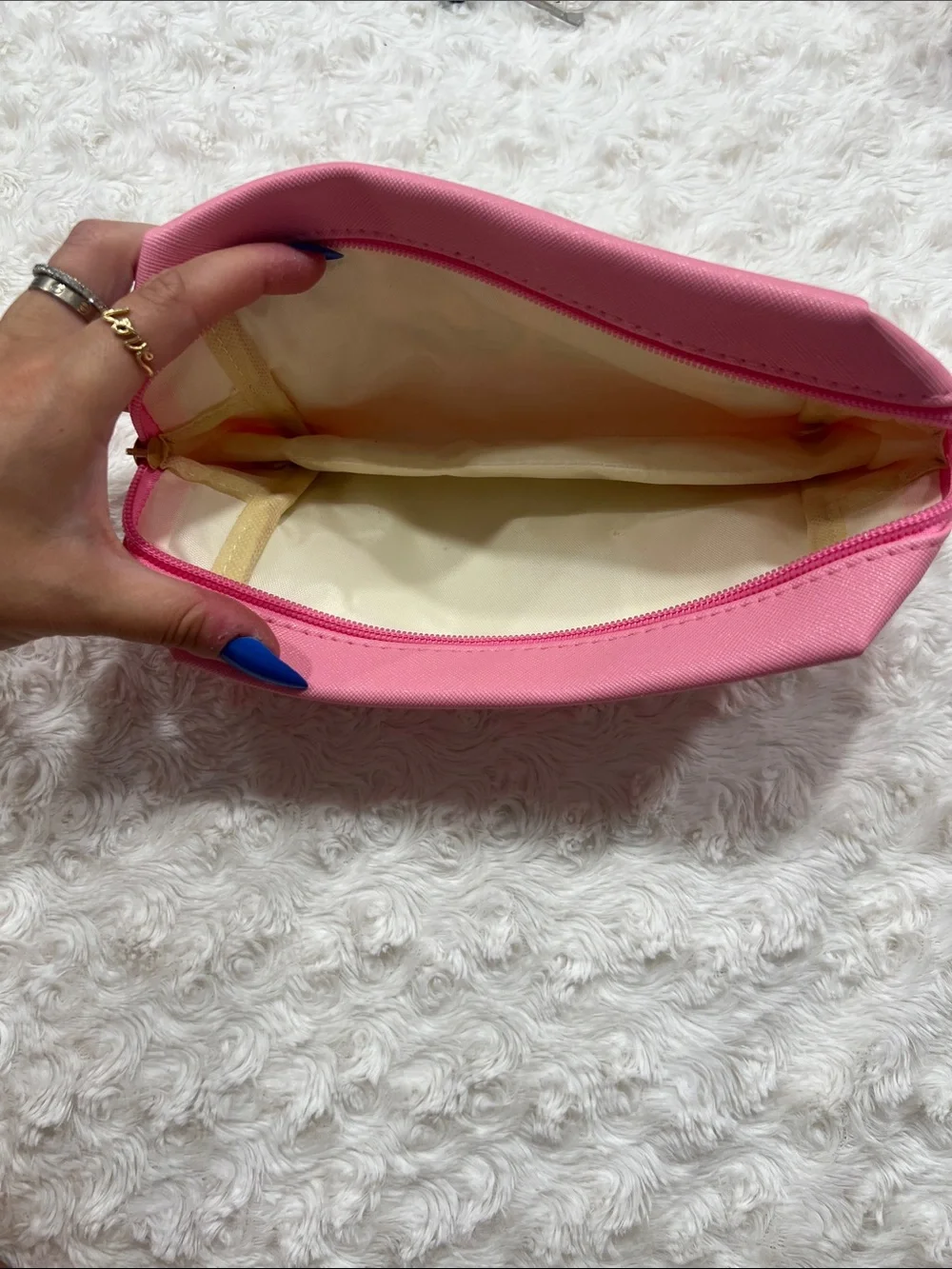 Pink makeup bag FACE